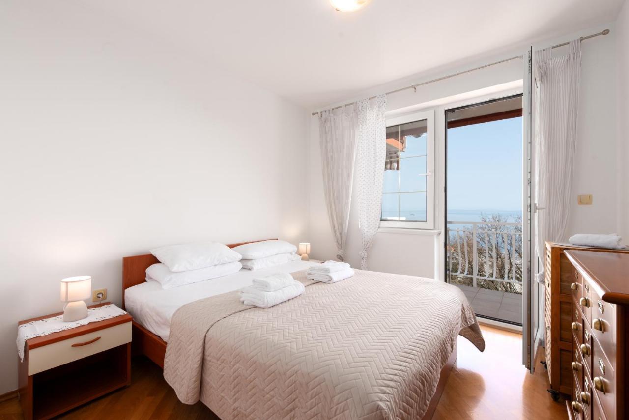 Cozy Apartment Bosnjak Near Opatija, With Sea View Terrace, Air Condition, Free Private Parking Ičići 外观 照片